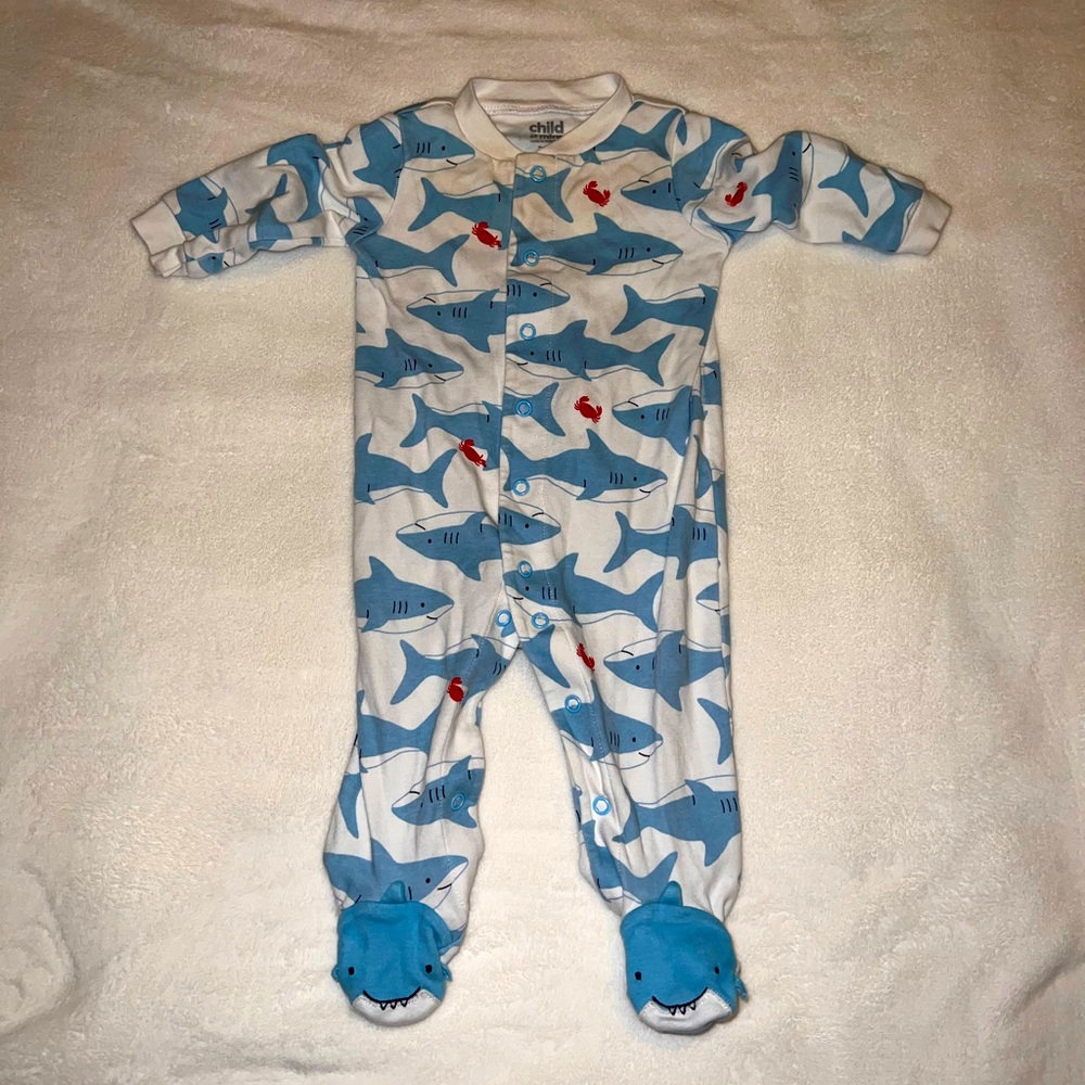 Infant shark footed pajama